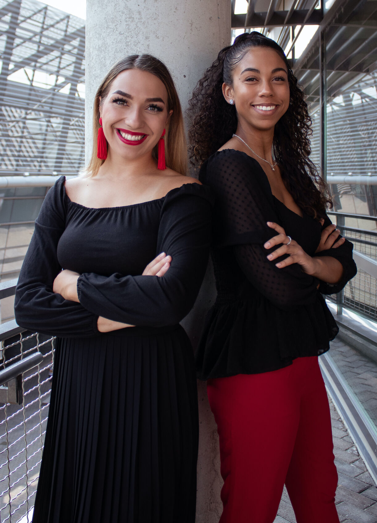 April Gable and Taylor Allgood (2 of 2)